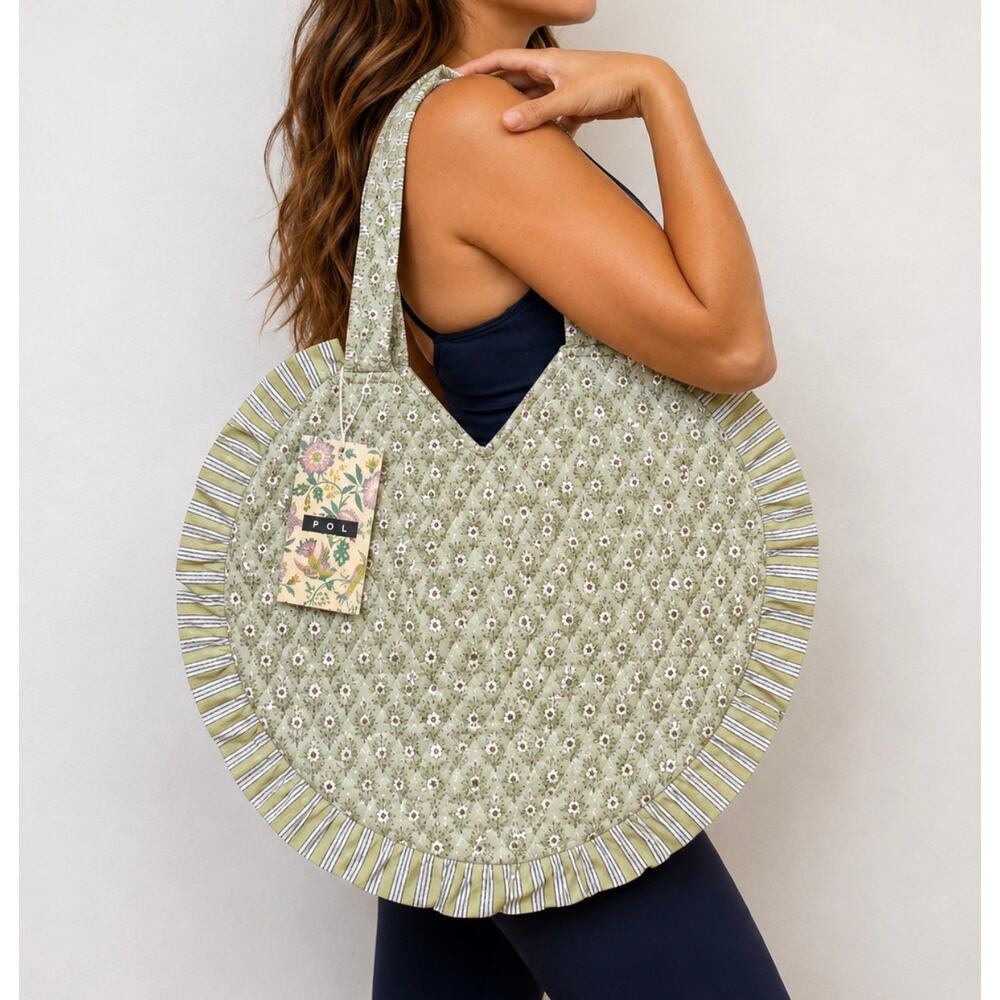 POL Floral Quilted Tote Bag – One Size